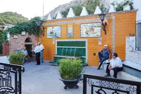 The windiest month is july, followed by june and may. A Hotel Com Hotel Casa De Los Arcos Hotel Velez Blanco Spain Price Reviews Booking Contact