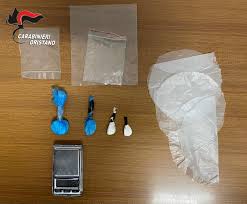 Cabras: Cocaina nascosta in casa, denunciato 38enne per spaccio -  AristanisTV