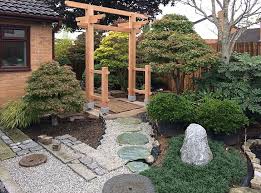Get 1 year (6 issues) of fine gardening magazine for only $10. Japanese Gate Yokoso Japanese Gardens