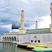 Maybe you would like to learn more about one of these? 5 Seni Bina Masjid Terapung Yang Tersergam Indah Di Malaysia