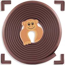 From bumping heads on sharp corners on tables, to grabbing and pulling heavy items such as televisions and bookshelves over, kids will always find a way to cause themselves injury. Best Products For Babyproofing Edges And Corners