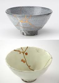 Kintsugi The Centuries Old Art Of Repairing Broken Pottery With Gold Kintsugi Kintsugi Art Pottery
