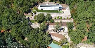 Cristiano ronaldo dos santos aveiro. All Yours Cristiano Ronaldo Sells 2 3m Hill Side Mansion To Portugal Team Mate Pepe Daily Mail Online