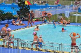 Termálne kúpalisko veľký meder thermal corvinus je aquapark s prevádzkou 365 dní.aj počas štátnych sviatkov celoročne očakáva svojich milých hostí. Termalne Kupalisko Podhajska Ma Nove Wellness Centrum Webnoviny Sk