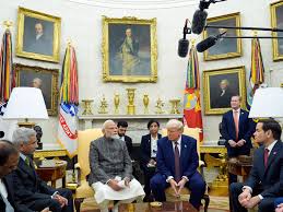 Trump Dumps India? Is the US Asia Pivot Over?!😱 - Imagen principal del artículo