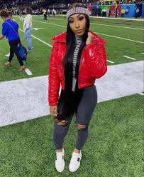 Pin Onlyonebarbie In 2020 Black Girl Outfits Bubble Jacket Outfit Cute Comfy Outfits