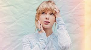 Click or touch on the image to see in full high resolution. Quality Wallpapers On Your Phone Taylor Swift Celebrities Singer