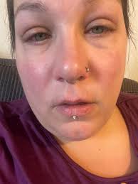 Sad to be missing Leann McCormick Wente's challenge class again but still  feeling pretty rundown from bronchitis. Forgot how bad it can get you down.  On a good note, after having eye