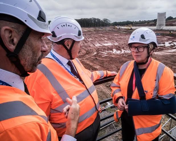 Minister tells Brits to stock up on days of supplies after 'supersize' El Niño warning | El Niño southern oscillation | The Guardian