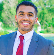 Introducing our first judge, Abel Mathew! Abel is an alumni of Texas A&M  University's Swaram A Cappella where he served as musical director for 3  years. During this time, he led the