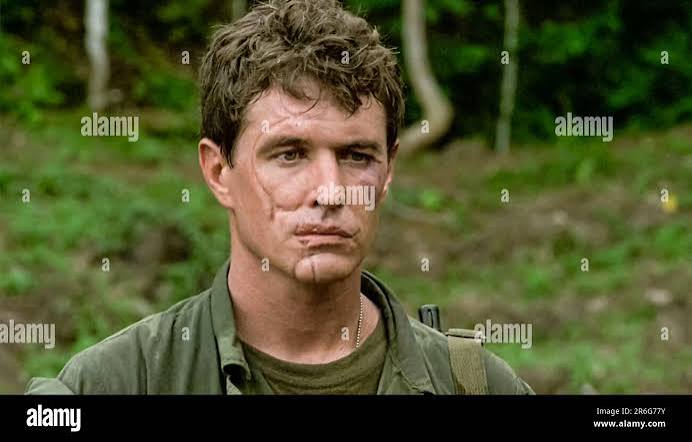 USA. Tom Berenger in the (C)Orion Pictures movie: Platoon (1986). Plot:  Chris Taylor, a neophyte recruit in Vietnam, finds himself caught in a  battle of wills between two sergeants, one good and