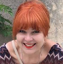 Urban Lab w Kielcach z nową kierowniczką! 🏢 Dr Barbara Biskup to  doświadczona specjalistka z imponującym dorobkiem zawodowym. Od 14 lat  aktywnie działa w trzecim sektorze, organizując warsztaty rozwojowe dla  młodzieży i