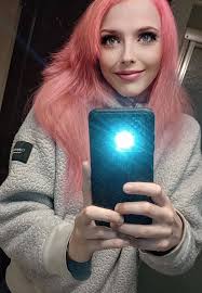 My boyfriend got is own gaming room, i got my pink room 💁‍♀️✨💕 It change  a little since the picture but pink sofa got this all 👌✨