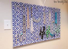 A cork board makes a perfect jewelry organizer! Diy Jewelry Organizer