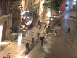 Pillage Rue De La Re Une Enquete Ouverte Les Travaux Pointes Du Doigt
