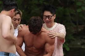 Kim jong kook korece adı (hangul): Watch Kim Jong Kook Yang Se Chan And Hwang Je Sung Get Competitive With A Dip In Cold Water Kpophit Kpop Hit