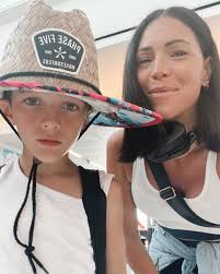 Hettie Hobson Stauffer (@hettie.hobson) • Facebook