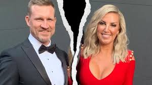 Nathan charles buckley (born 26 july 1972) is a professional australian rules football coach, and a former player and commentator. Apologies For The Tabloid Gossip Collingwood Coach Nathan Buckley Separated From Wife Tania Collingwoodfc