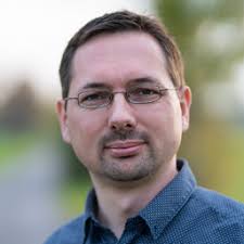 Mitarbeitende von EMH metering GmbH & Co. KG