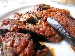 Recette D Aubergines Farcies Au Boulgour Et Aux Legumes Poivrons Carotte Celeri Tomates Et Fines Herbes Persil Recette Aubergine Farcie Recette Cuisine