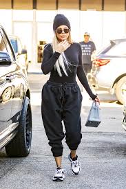 We could say they manage to. Khloe Kardashian Casual Outfits Off 67 Www Usushimd Com