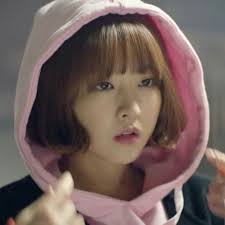 Pin de kiwi em Leonie || Moody board