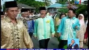 Yab ketua menteri sarawak juga telah dibawa dalam pelayaran ringkas di atas km sri aman bagi memperlihatkan kepada beliau bagaimana kapal tersebut dioperasikan. Biodata Dan Pencapaian Ketua Menteri Sarawak Yang Baharu Abang Johari Tun Openg 13 Jan 2017 Youtube