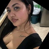 Yesica Angulo's Instagram, Twitter & Facebook