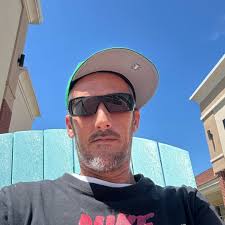 Upper Deck MJ hologram care and grading tips needed