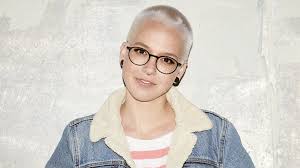 Er habe zu diesem zeitpunkt wirklich gefühlt, dass die beziehung der beiden vorbei sein könnte. Emmi Stefanie Heinzmann Wird Vegan Botschafterin Marketing