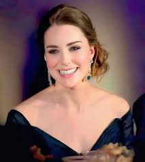 Mother and Daughter..🤍🕊️