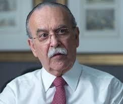 Pior da inflação de alimentos passou, e o que baixa preços é produzir mais,  diz Mendonça de Barros