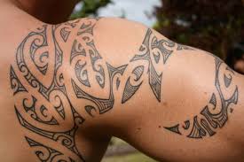 Kristen wong takes a deeper look at the art of traditional hawaiian tattoos. Hawaiian Tattoo Meaning Tattoos With Meaning