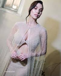 Grace Fulton Tits - Fappenist