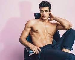 Alina somova and roberto bolle. Italian Ballet Dancer Roberto Bolle Ladyboners