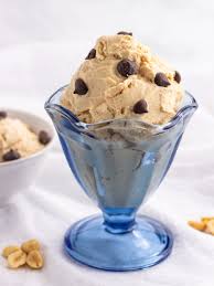 This recipe is filled with ooey gooey cookie deliciousness. Keto Peanut Butter Frozen Yogurt Beauty And The Foodie