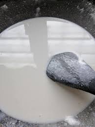 Bahan a 250g butter / marjerin 1/2 cawan gula perang halus 1 penutup esen vanila 2 sudu besar madu. Cara Buat Kuih Tepung Bungkus Kampung Homemade Sedap