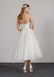 Oder du bist auf eine hochzeit eingeladen. Kurze Brautkleider Hochzeitskleider Brautmoden Hochzeits Mode