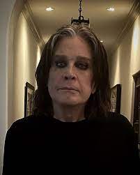 But after eight hours, osbourne's hair had been completely transformed. Ozzy Osbourne Dyes Hair Back To Black After Being Caught With Natural Grey Locks Mirror Online