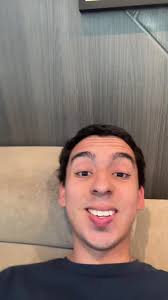 3i Atlas: Turismo y Humor en USA