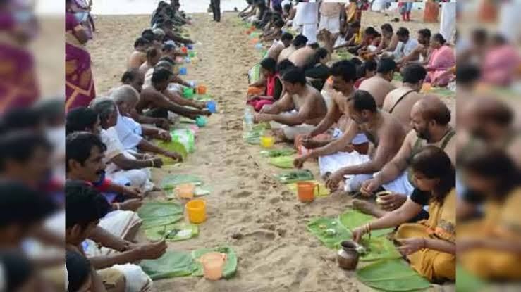 Amavasai Viratham Benefits,Aadi Amavasai Tharpanam: ஆடி அமாவாசை விரதம் யார்  இருக்க வேண்டும்?: ஆண், பெண்களுக்கான விரத முறை - aadi amavasai viratham  procedure for men and women in tamil - Samayam Tamil
