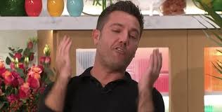 The difference between foh and boh is truly night and day. Italian Chef Loses It Over Salad Cream In Bolognese An American In Rome
