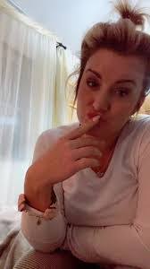 Kristin Vandenberg's Instagram, Twitter & Facebook