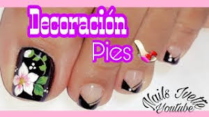 Lo diferente que vemos es que podemos pasos para aprender como ponerse uñas de acrílico postizas. Diseno De Unas Para Pies En Negro Decoracion De Unas Para Pies Flor Unas Paso A Paso Youtube