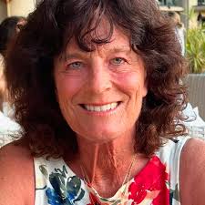 What are good restaurants in Maui near the Ritz Kapalua?