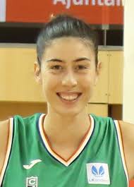 Serena Lynn's Instagram, Twitter & Facebook