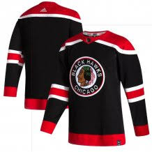 Team colours red + white + black. Azp0ikchxrirlm