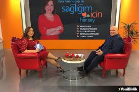 .ancak tüm müdahalelere rağmen vefat eden rasim öztekin'in eşi esra kazancıbaşı hayranlarını ağlattı. Rasim Oztekin Kalp Hastaligiyla Yasamayi Ogrenmek Gerekiyor Yenibirlik Gazetesi