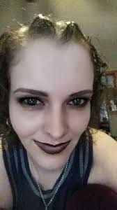 Heather Robidoux's Instagram, Twitter & Facebook