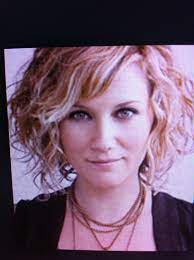Funky Curly Bob Wavey Hair Curly Hair Styles Hair Styles